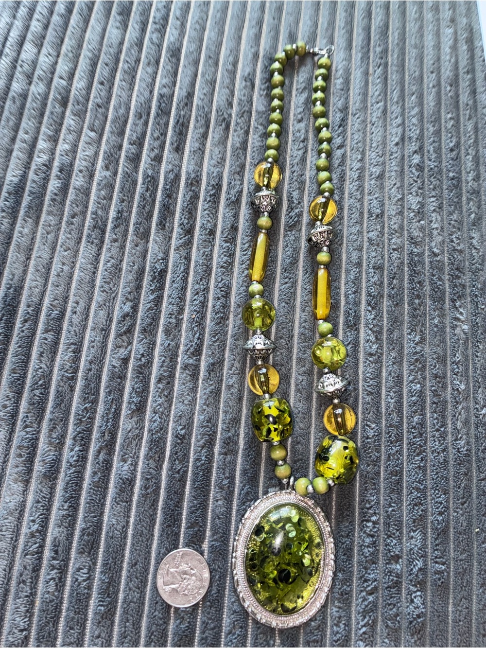 HANDMADE BEADED, AMBER AND YELLOW PENDANT NECKLACE WITH OVAL CABOCHON